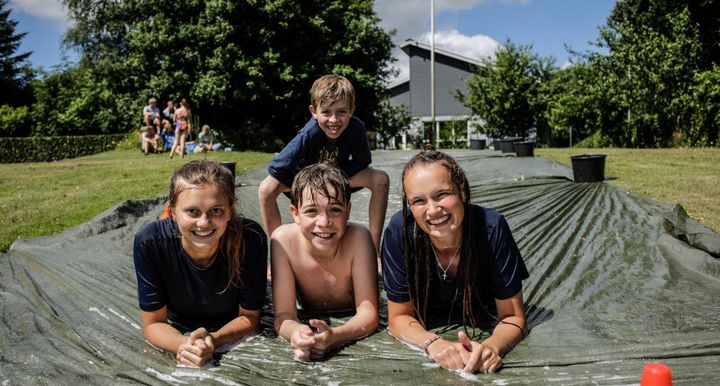 Sidste år var omkring 300 børn afsted på Blå Kors' sommer- og julelejre. Foto: Jens Peter Engedal.